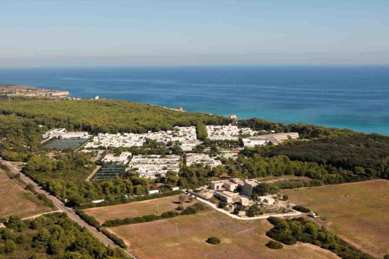 Villaggi appartamenti ville sul mare vicino Otranto nel Salento Puglia